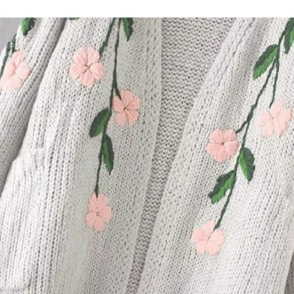 Trombley Floral Embroidered Oversized Cardigan - Picture 4 of 8